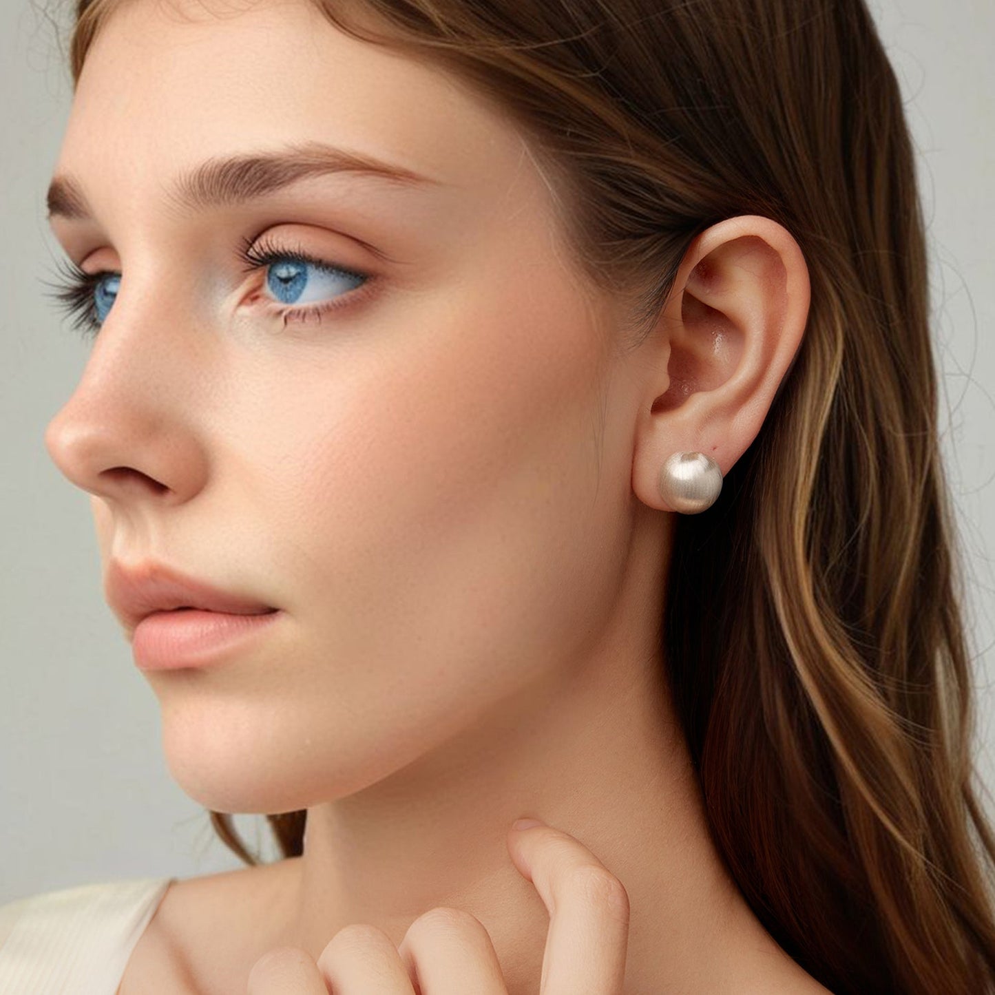 925 Sterling Silver 1.4cm White Gold Plated Earrings