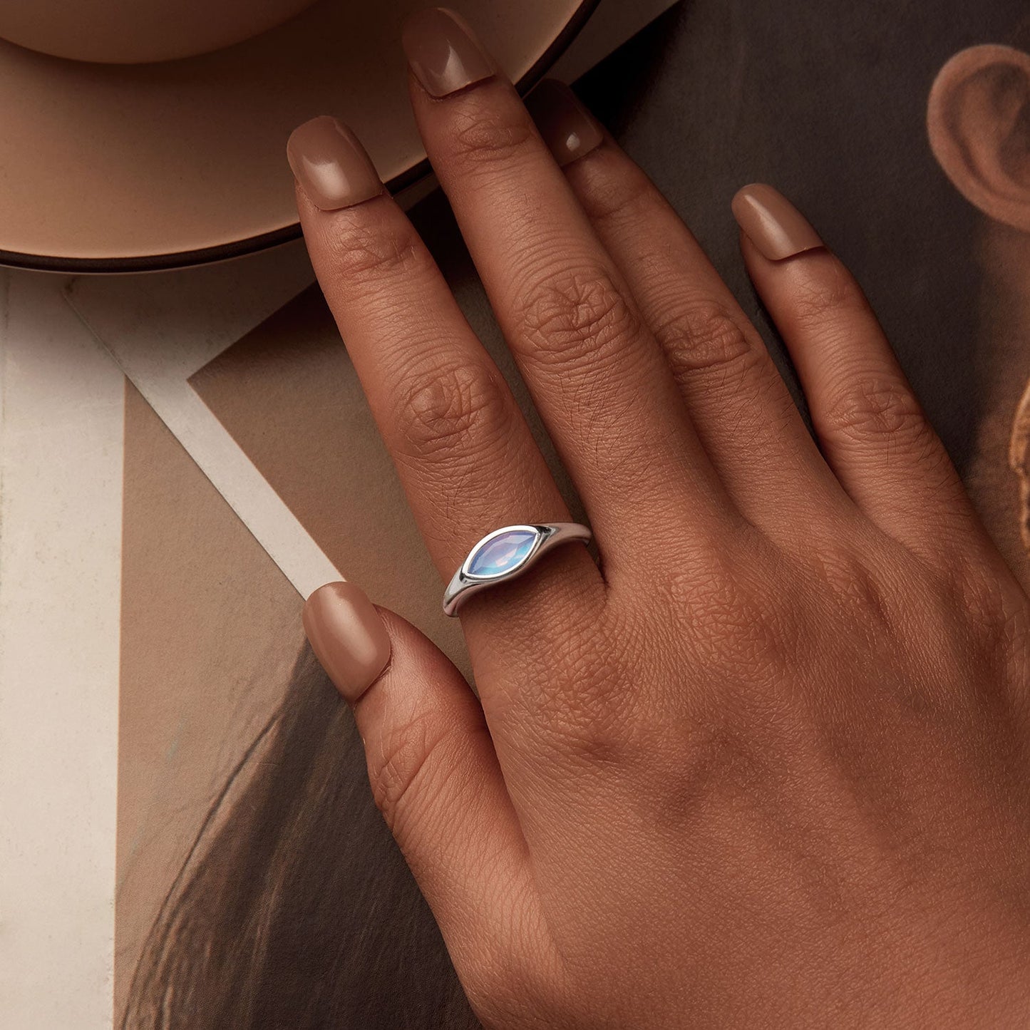 925 Sterling Silver White Gold Plated 1.9mm Transparent Glass Ring