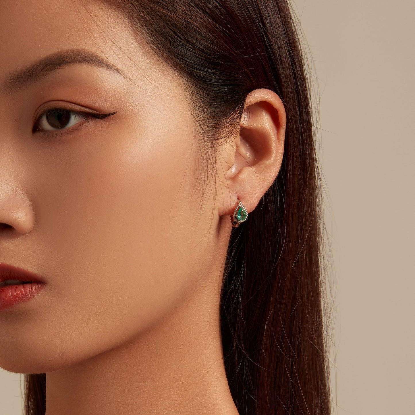 925 Sterling Silver Earrings with Pavé Setting and Transparent Glass