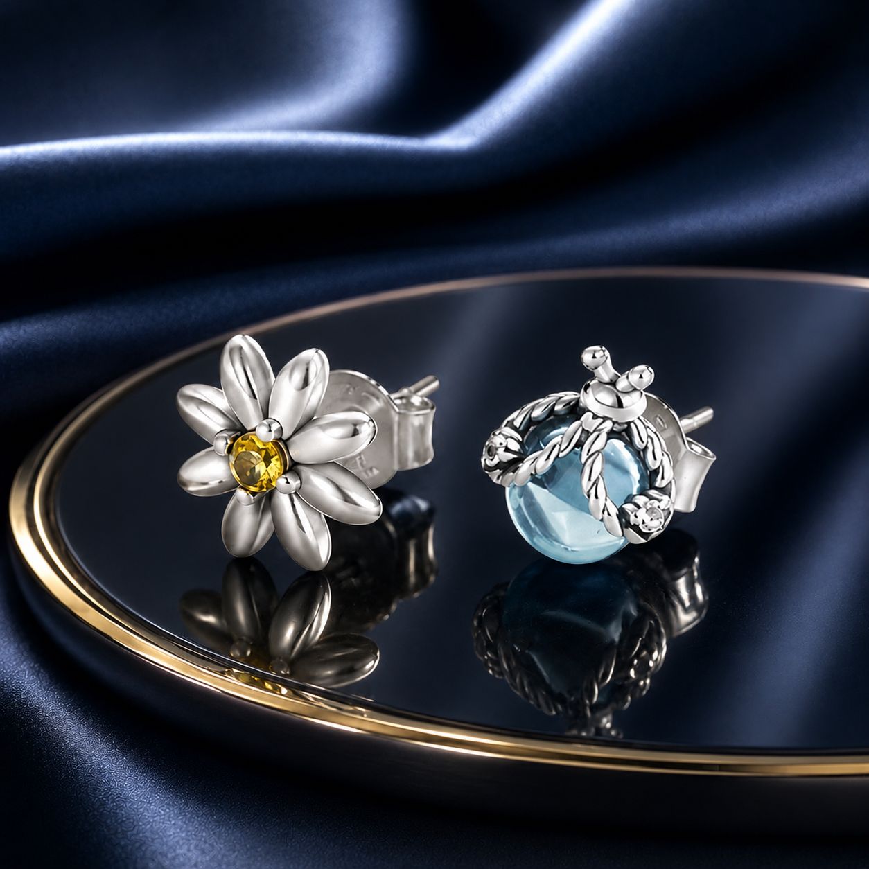 925 Sterling Silver Ladybird Earrings with Pavé Set CZ, 0.7cm for Women