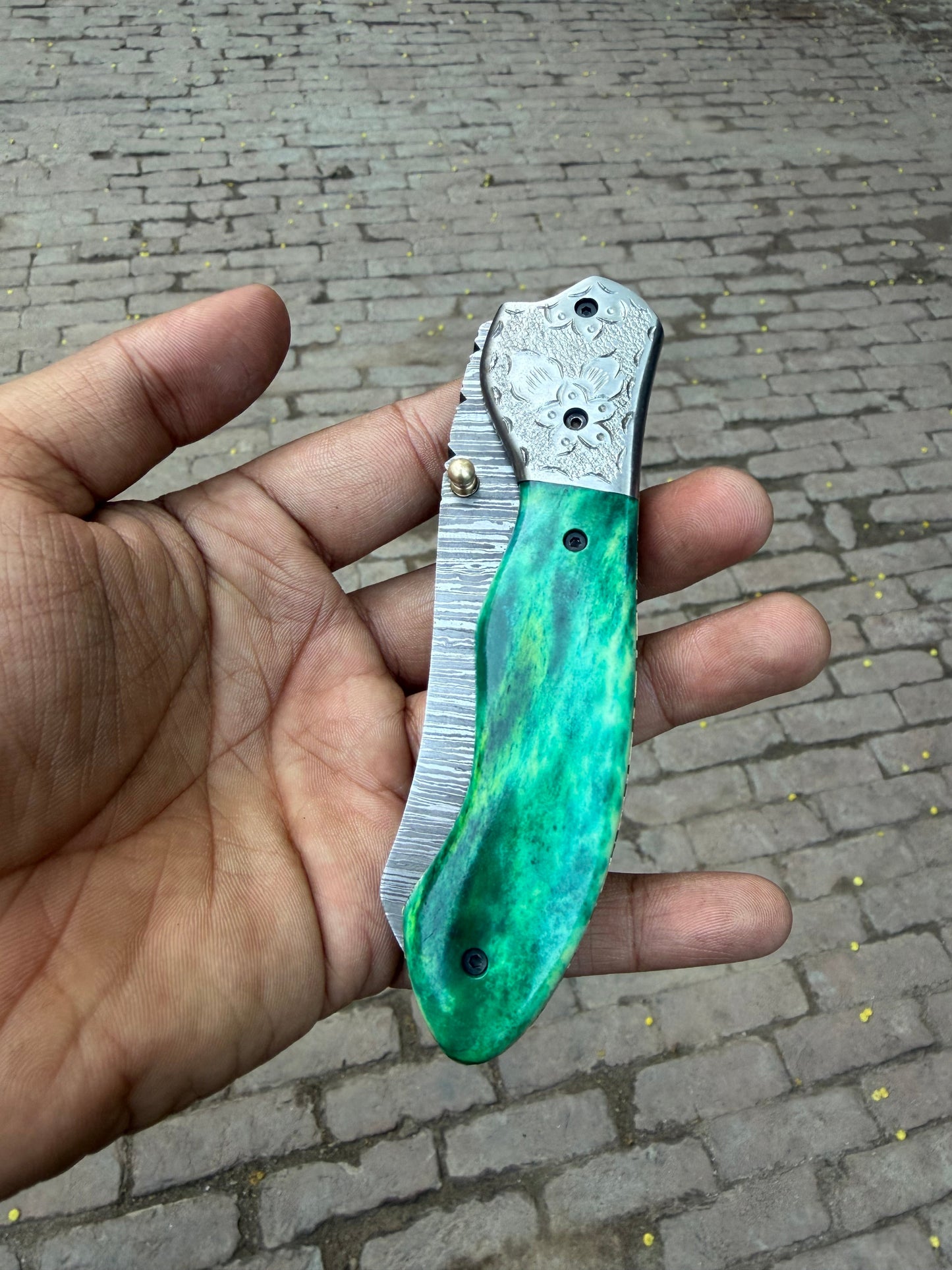 Jadeline Damascus Folder 7" Handmade Turquoise-Green Resin Handle