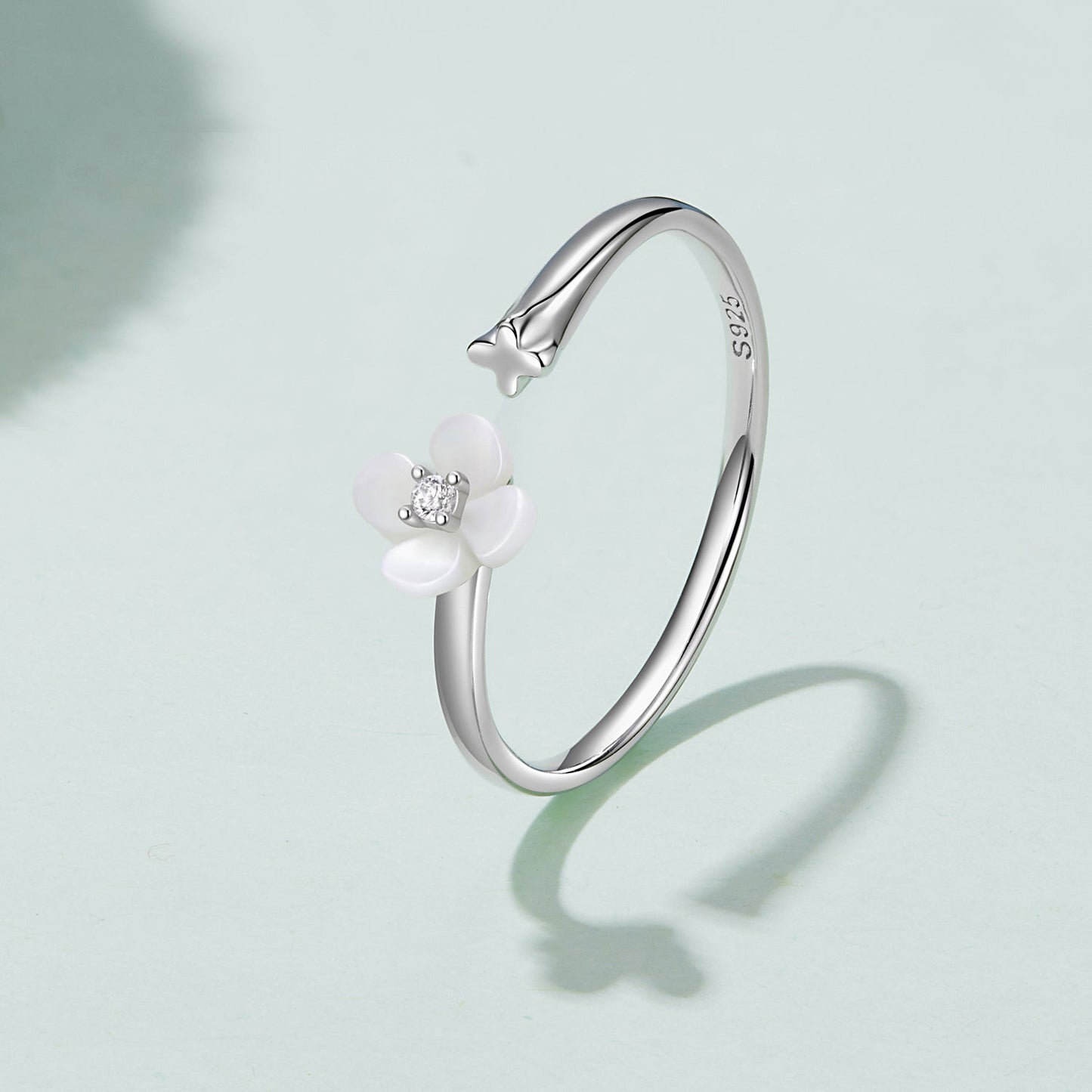 925 Sterling Silver White Gold Plated Ring with Nacre and CZ for Women