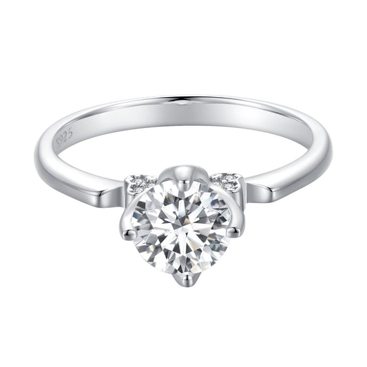 925 Sterling Silver 1.0 Carat Moissanite Ring in Size 8
