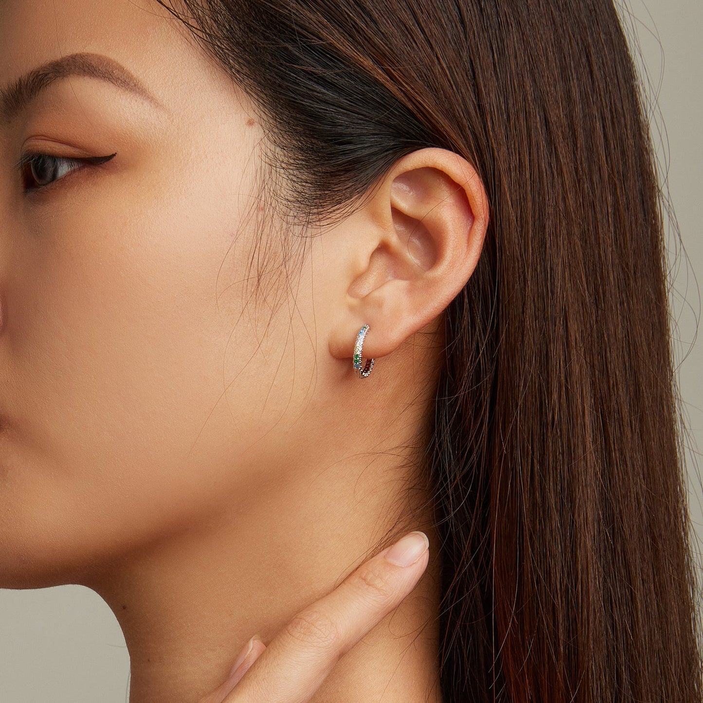 925 Sterling Silver Stud Earrings with CZ in Pavé Setting