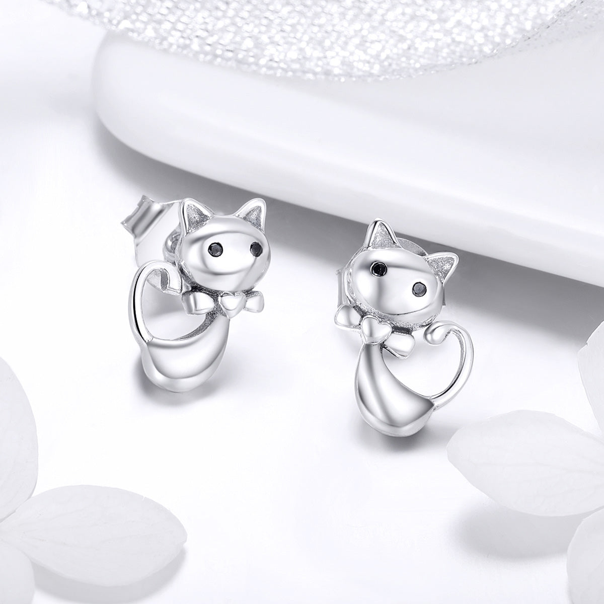 925 Sterling Silver Earrings with Pavé Setting in Oxidized Finish