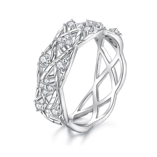 925 Sterling Silver 0.14 Carat Moissanite Ring in Size 8 for Women