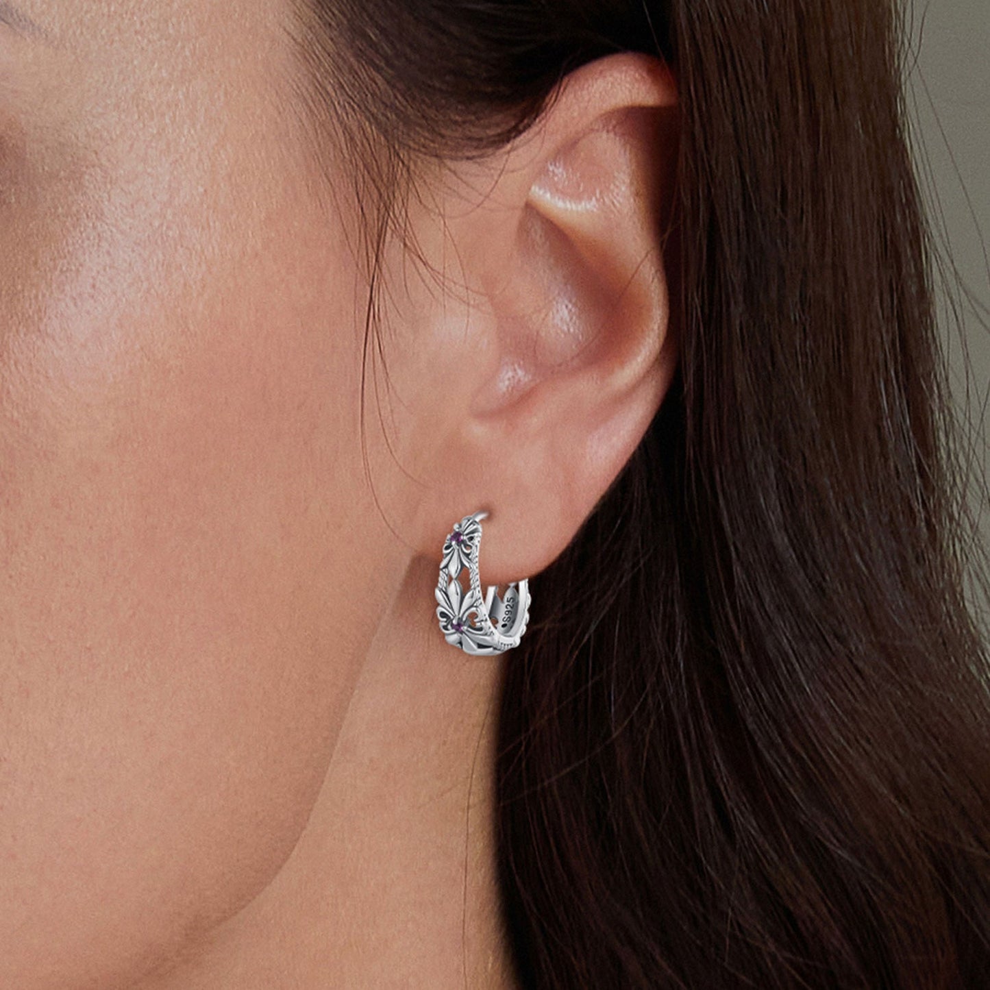 925 Sterling Silver Earrings with Pavé Setting and Oxidized Finish