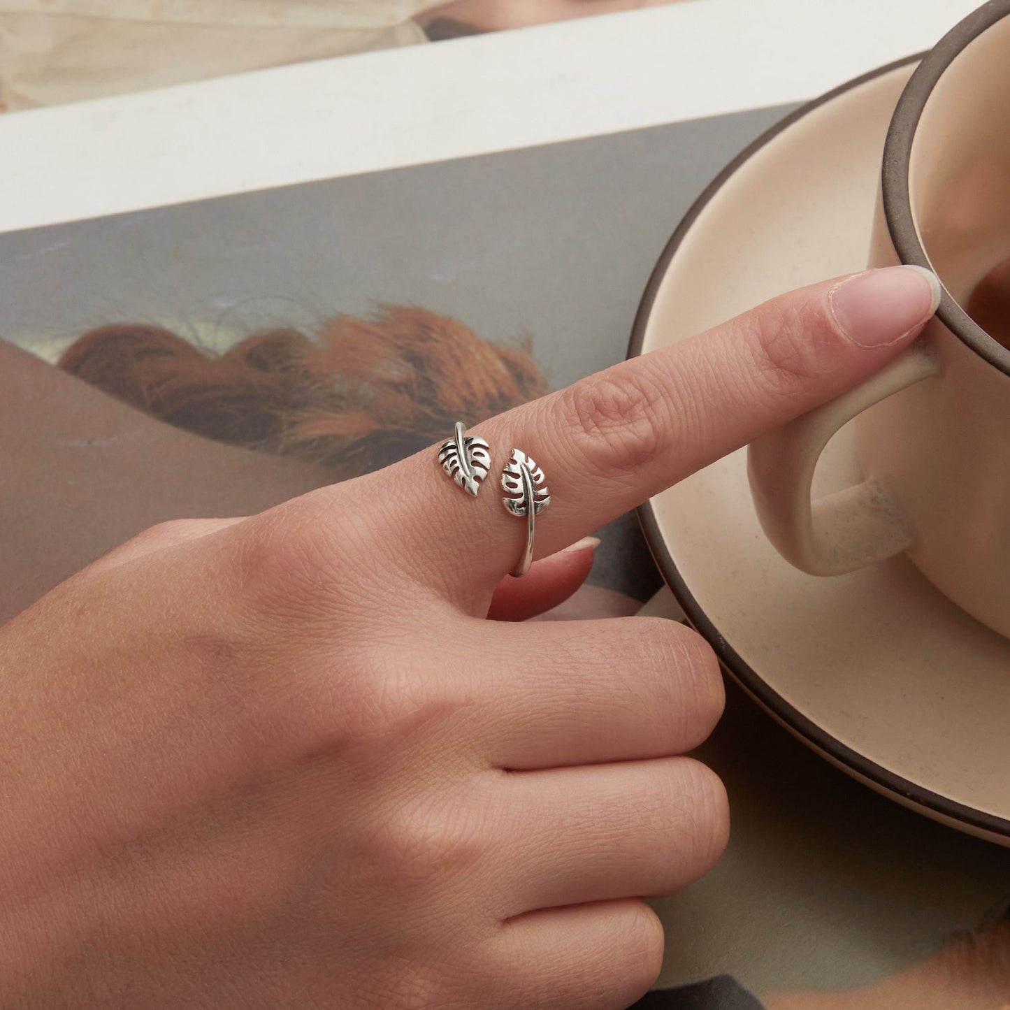 925 Sterling Silver Oxidized Leaf Ring for Women