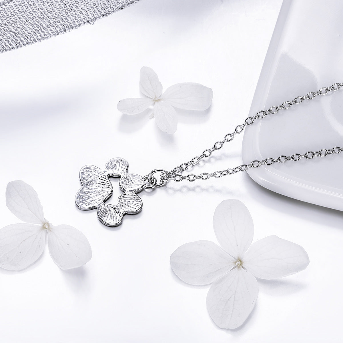 925 Sterling Silver Necklace with SCN Pendant 1.5x1.4cm for Women