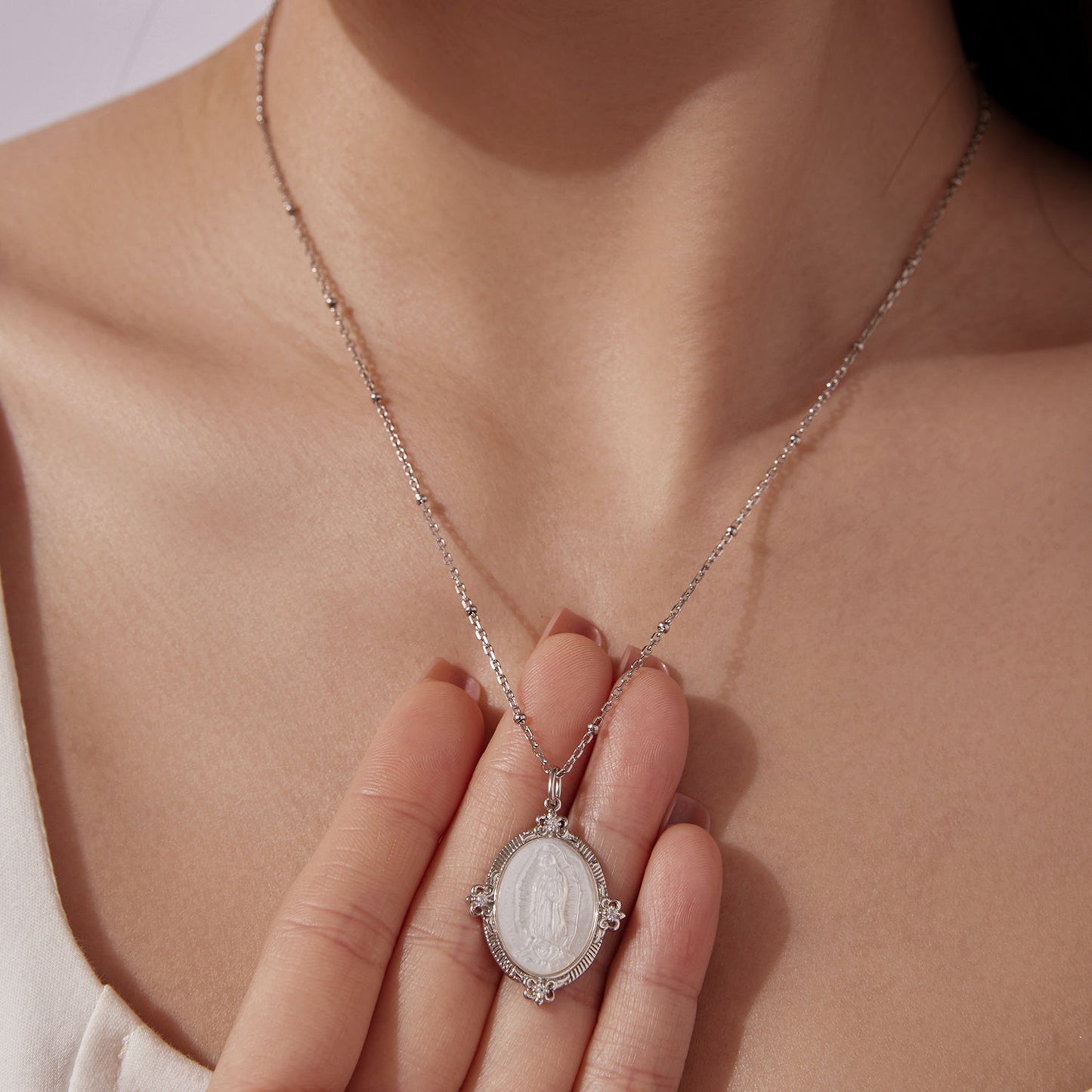 925 Sterling Silver Necklace with White Gold Plating, 40+5cm Length, CZ & Mother of Pearl Pendant for Women