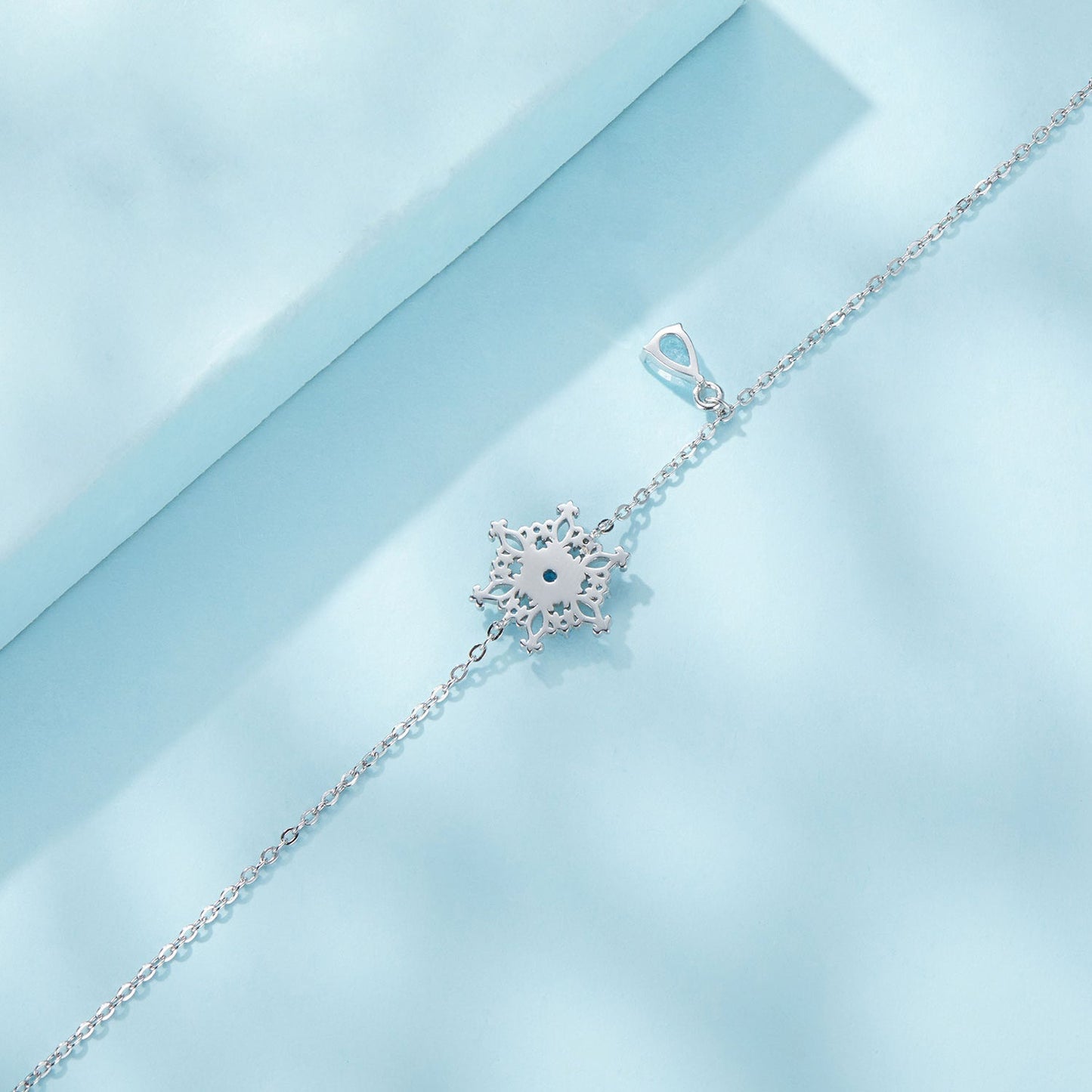 925 Sterling Silver Plated Platinum Bracelets with Ice Flower Zirconia for Women