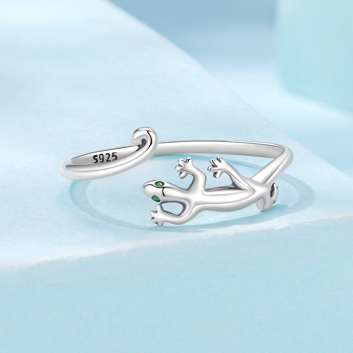 925 Sterling Silver Oxidized Pavé Setting CZ Ring
