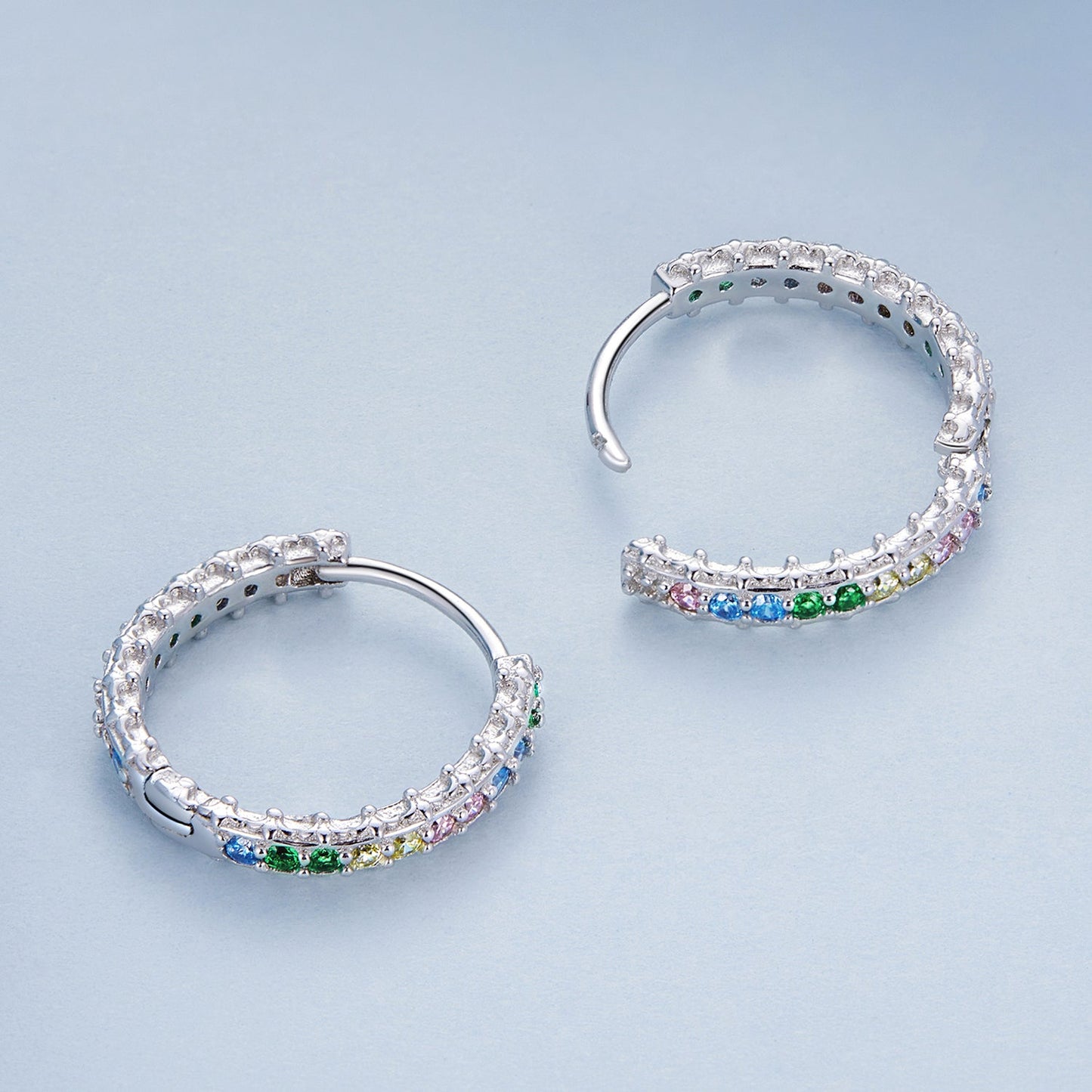 925 Sterling Silver Stud Earrings with CZ in Pavé Setting