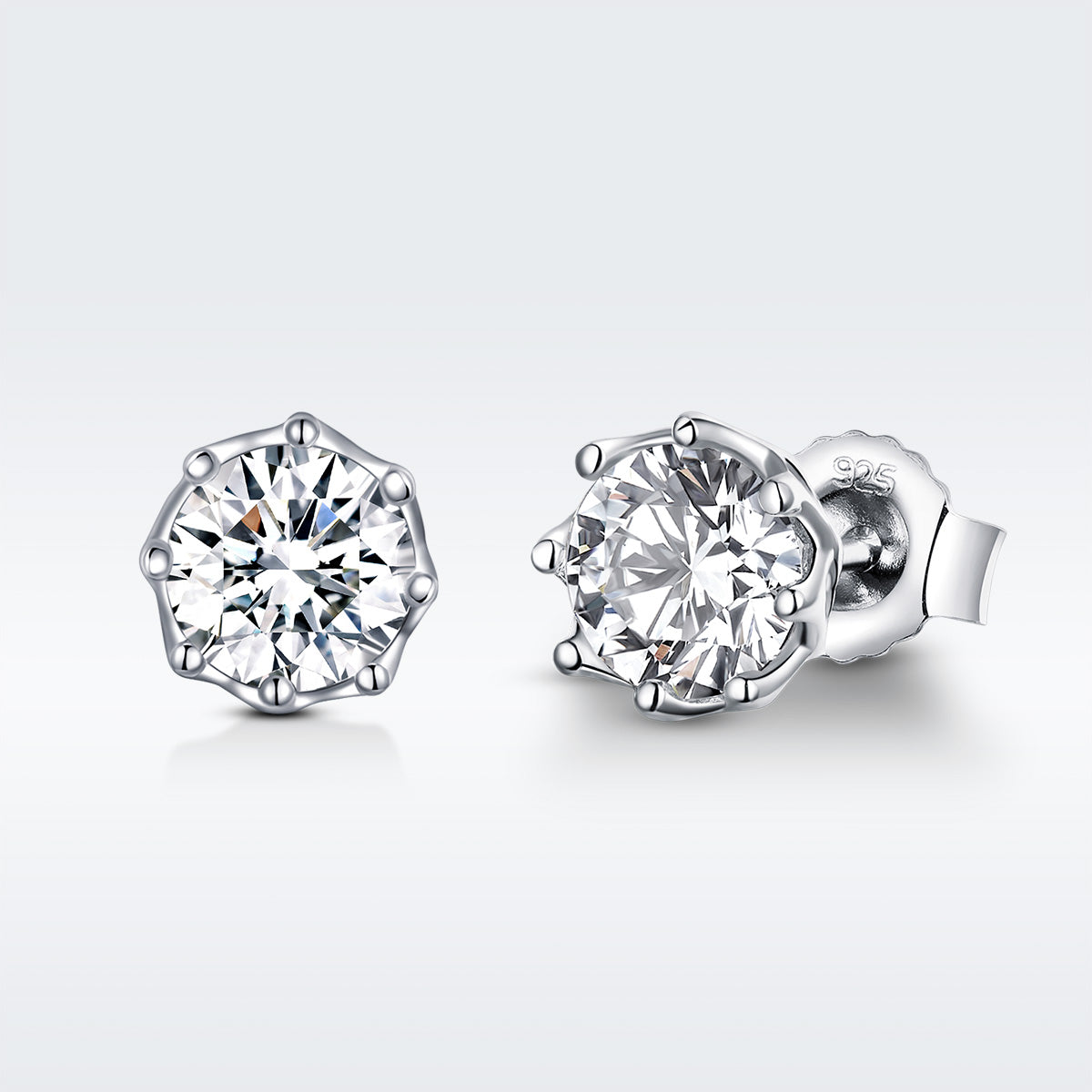 925 Sterling Silver Plated Platinum 0.6cm CZ Earrings