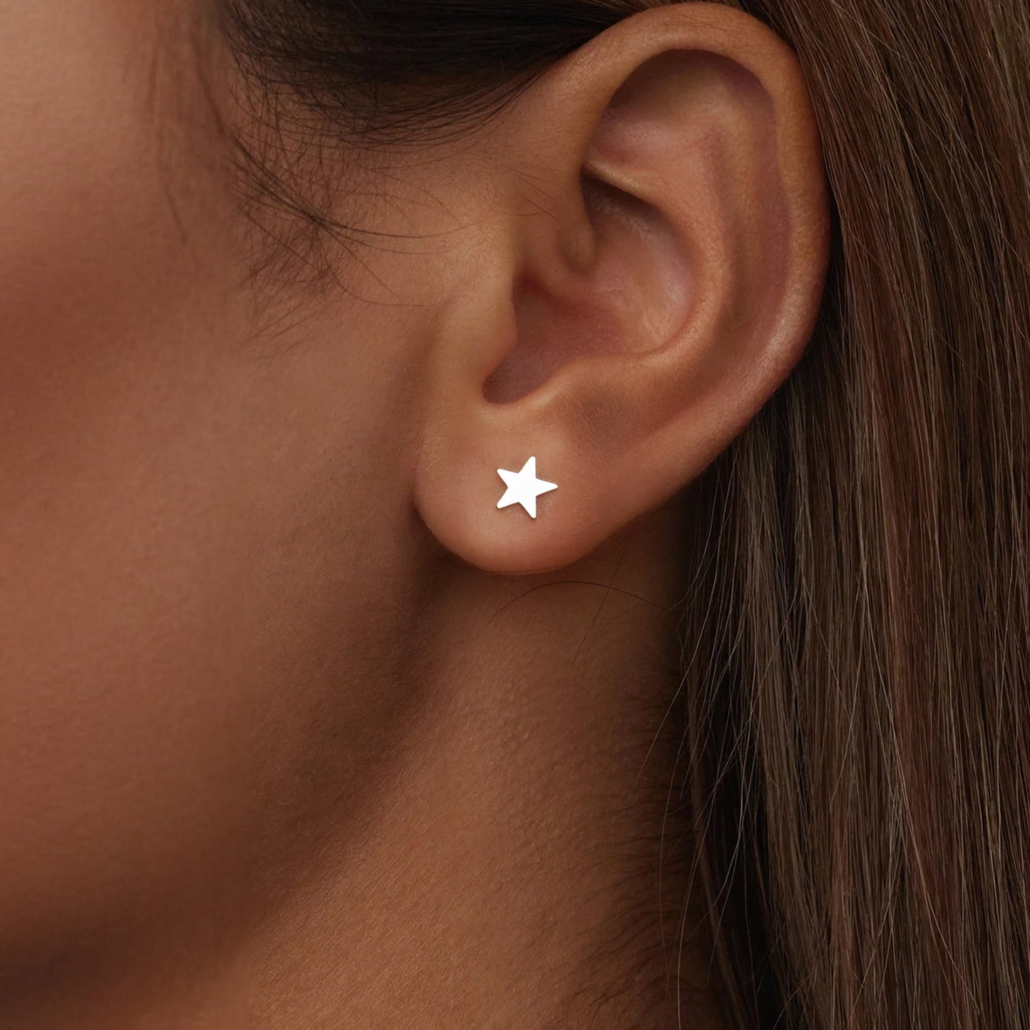925 Sterling Silver Earrings 0.7cm