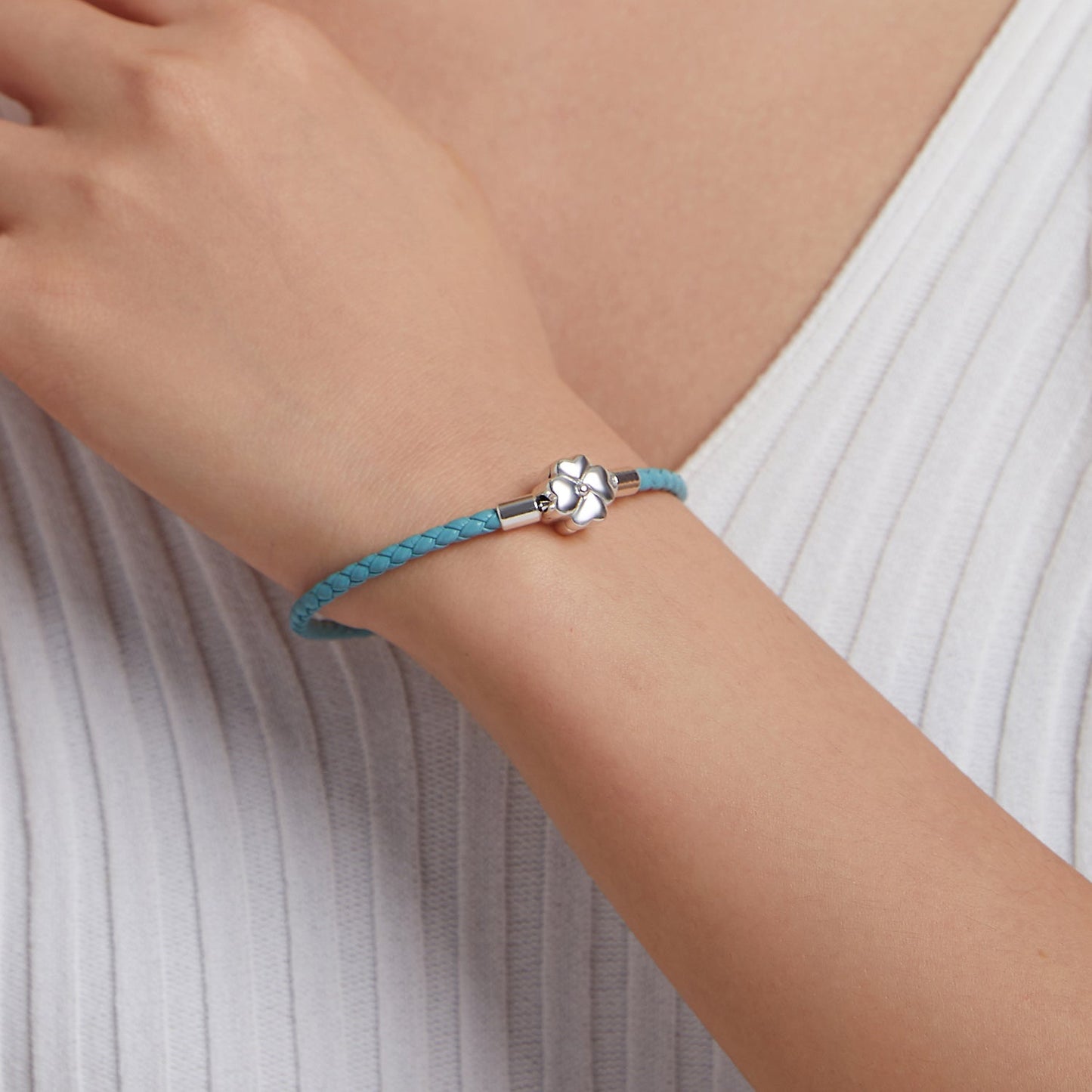 925 Sterling Silver and Leather 17cm Bracelet