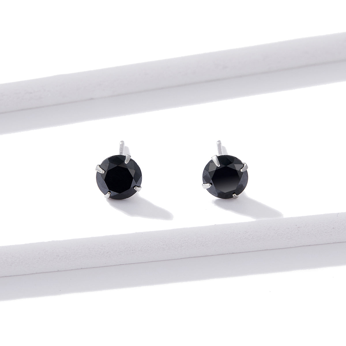 925 Sterling Silver Earrings with Pavé Setting CZ