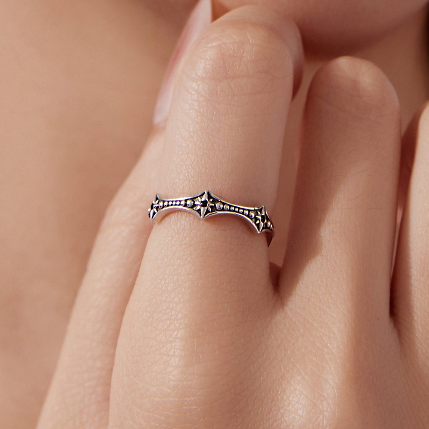 925 Sterling Silver Ring with Pavé Setting CZ, Size 6.0
