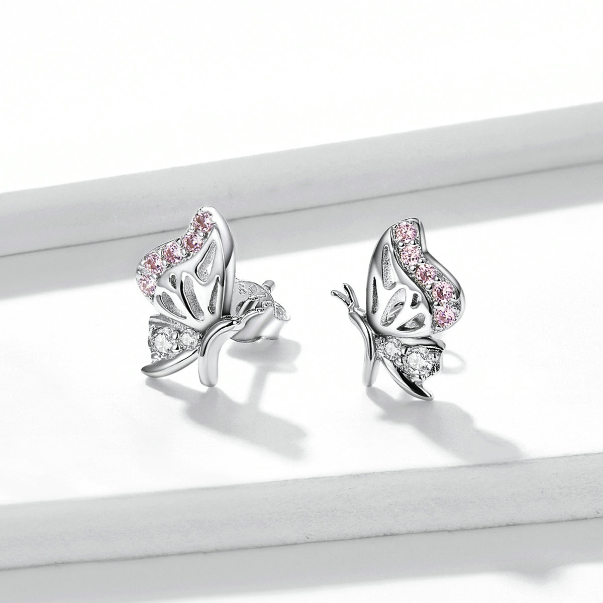 925 Sterling Silver Earrings with CZ in Pavé Setting